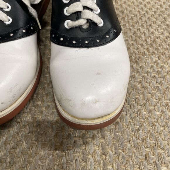Vintage Carriage Court Sport Saddle Shoes Size 8 Women's Black White School Shoe - Picture 3 of 9